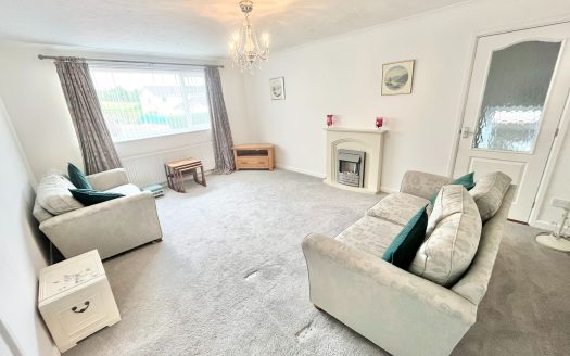 3 bedroom detached bungalow for sale