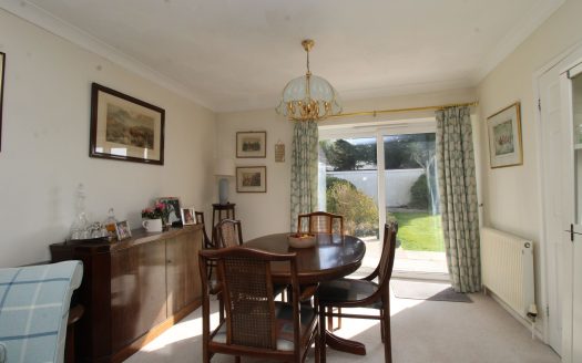 3 bedroom semi-detached house for sale