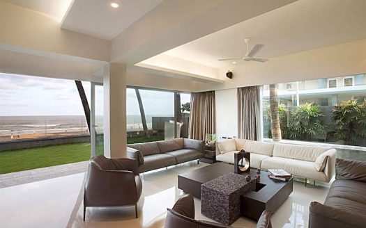 Apartment with Ocean View