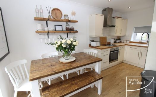 2 Bedroom Detached Bungalow